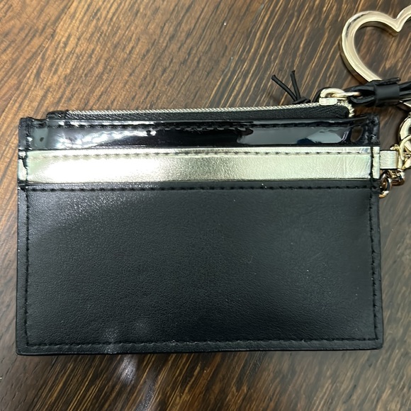 VICTORIA SECRET COIN PURSE - Picture 3 of 6